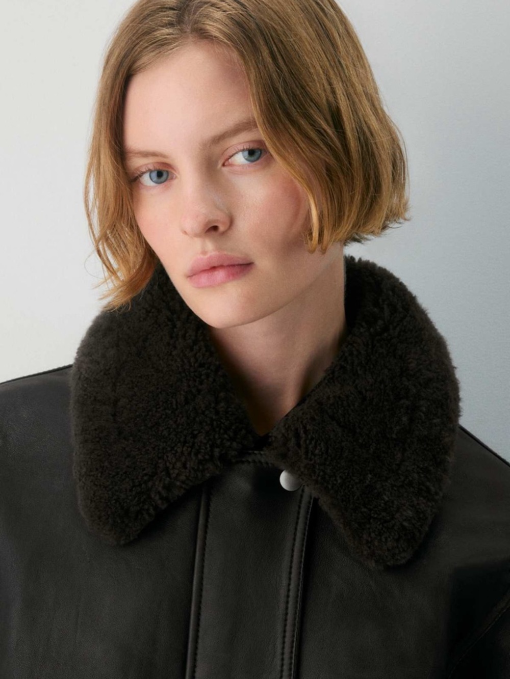 ARITZIA Elliott Aviator Jacket size XS NWT - Picture 4 of 13